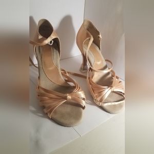 Capezio Satin "Ballroom" heels in size 8 -BR1961